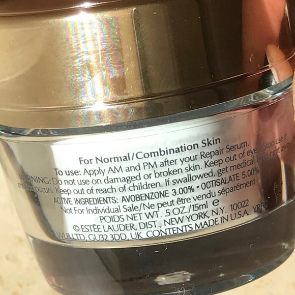 SOLD ESTEE LAUDER DayWear and Pure Color Lip Balm - Picture 3 of 8